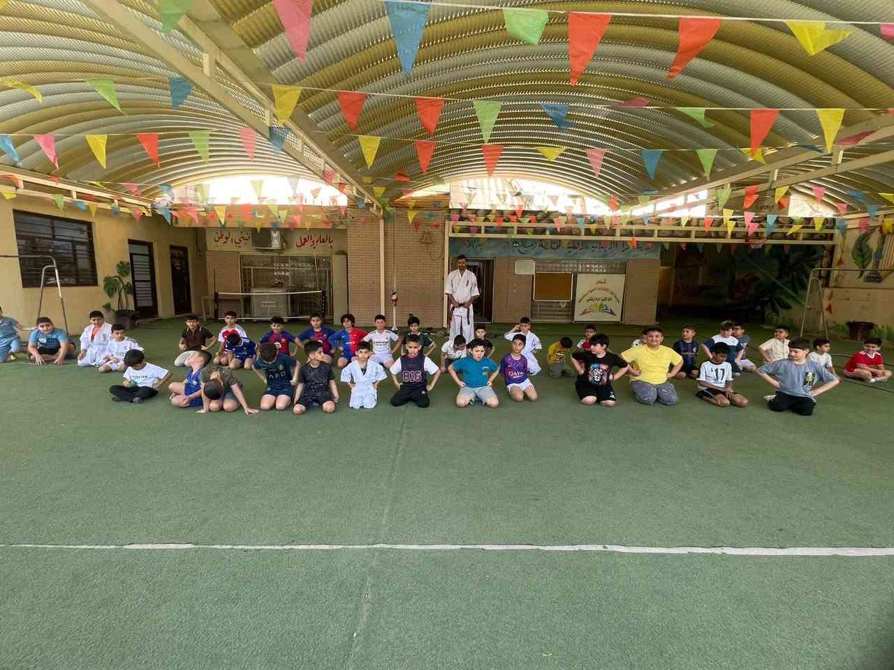 صور التلاميذ المشاركين بالبرنامج الصفي المقام في مدرسة اقرأ الأبتدائية الأهلية المختلطة 

نتمنى لجميع التلاميذ قضاء امتع و انفع الاوقات 

التسجيل مفتوح للجميع 

مدرسة اقرأ الابتدائية الاهلية المختلطة 

بغداد - حي الجامعة- خلف مركز ابو طلال ٢ للتسوق 

***********
