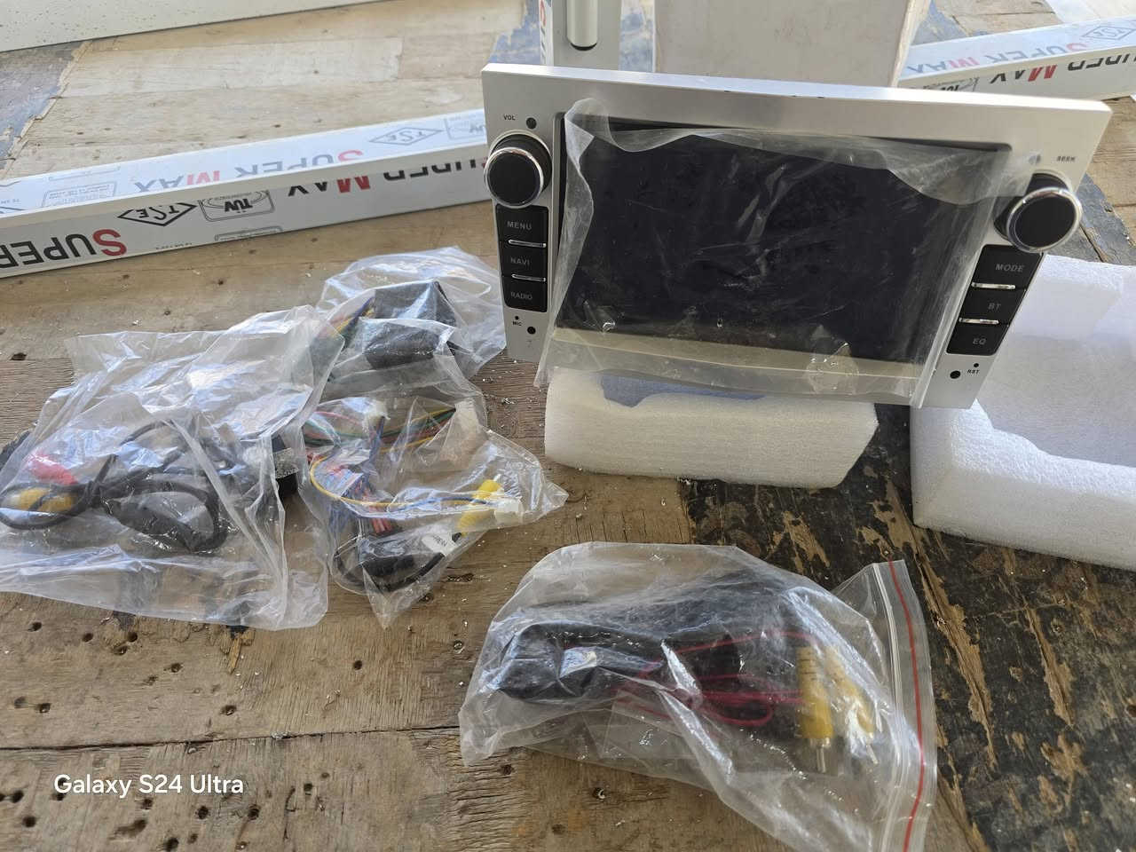 للبيع بعدها بالكارتون 
مال فكتره 
وفول مواصفات
سعرها 35 الف


**إذا كنت صاحب هذا الإعلان وتريد حذفه لأي سبب، رجاءا أرسل رسالة إلى الدعم الفني**