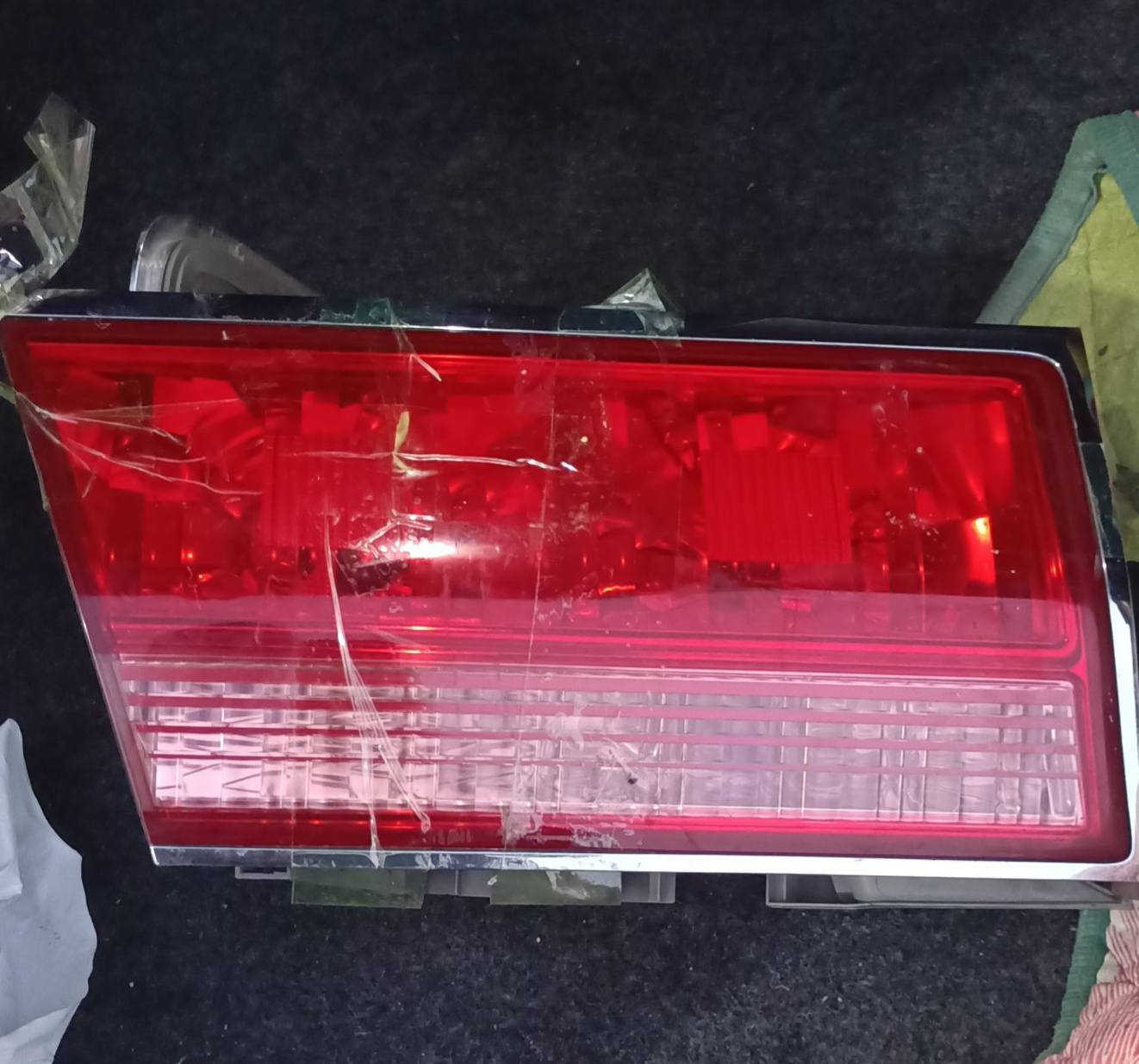 للبيع بگ لايت إشارة يمنة زيروا شرط وصطاب جهة اليسرى زيروا للبيع كريستال جديد مامشدود  على سيارة 
الشراي يتصل مكانهم ناصرية 
***********
