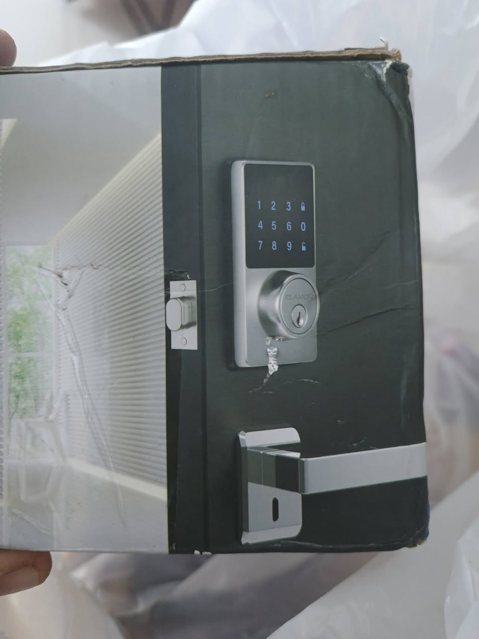 السلام عليكم قفل باب الكتروني Nooiz جديد  مع كامل ملحقاته يشتغل على البطاريه وبي منفذ تايبسي يجي ويا كارت فتح عدد٢ ومفتاح نسختين سعره ٣٥ الف


**إذا كنت صاحب هذا الإعلان وتريد حذفه لأي سبب، رجاءا أرسل رسالة إلى الدعم الفني**