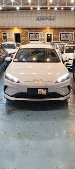 بي واي دي سيل 5 موديل ٢٥ ماشية ١٩٠٠ مرقم بغداد كاملة السيارة بعدهي زير...