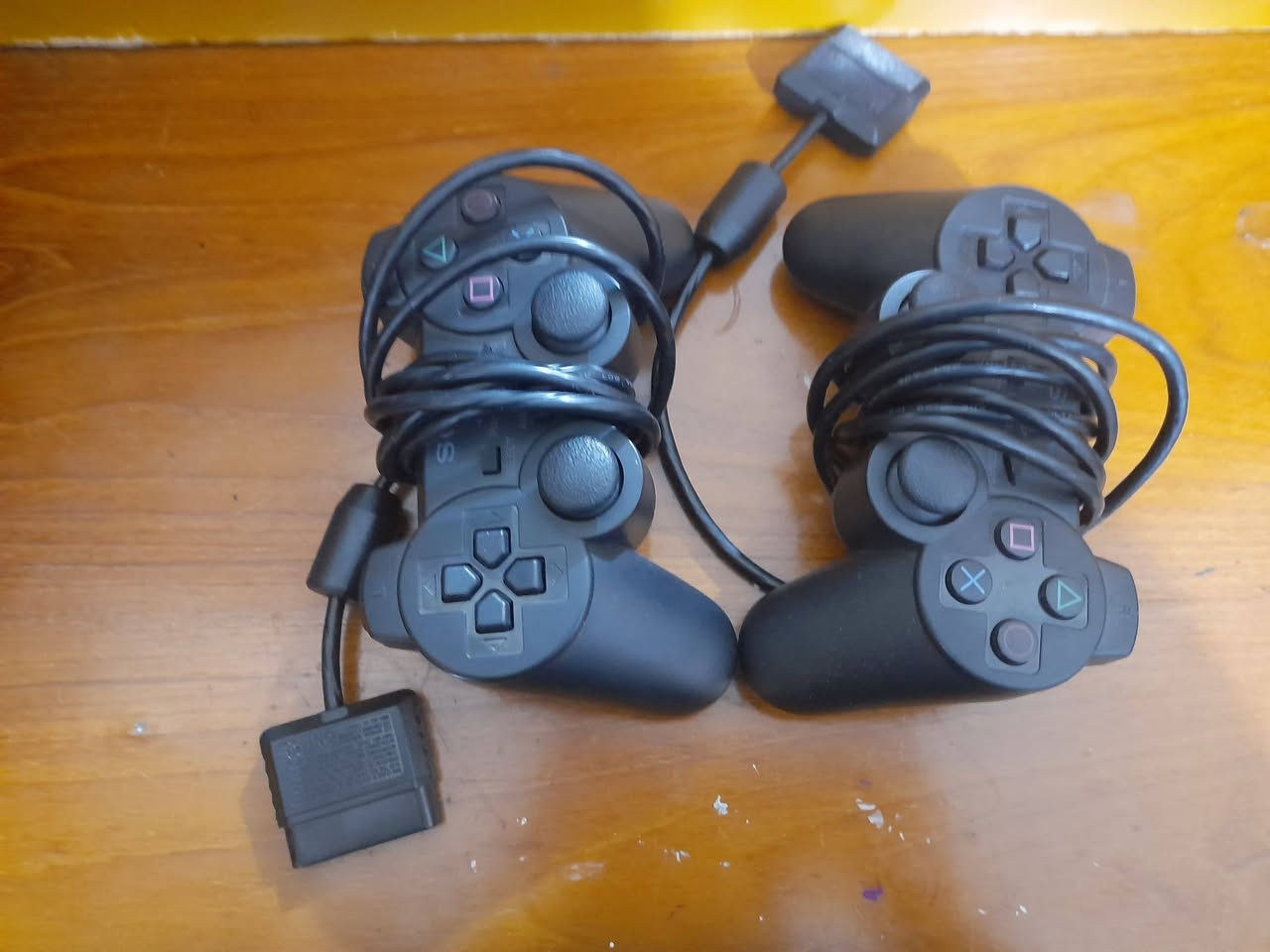 بلاي 2 للبيع سعر 40الف رقم الهاتف***********
