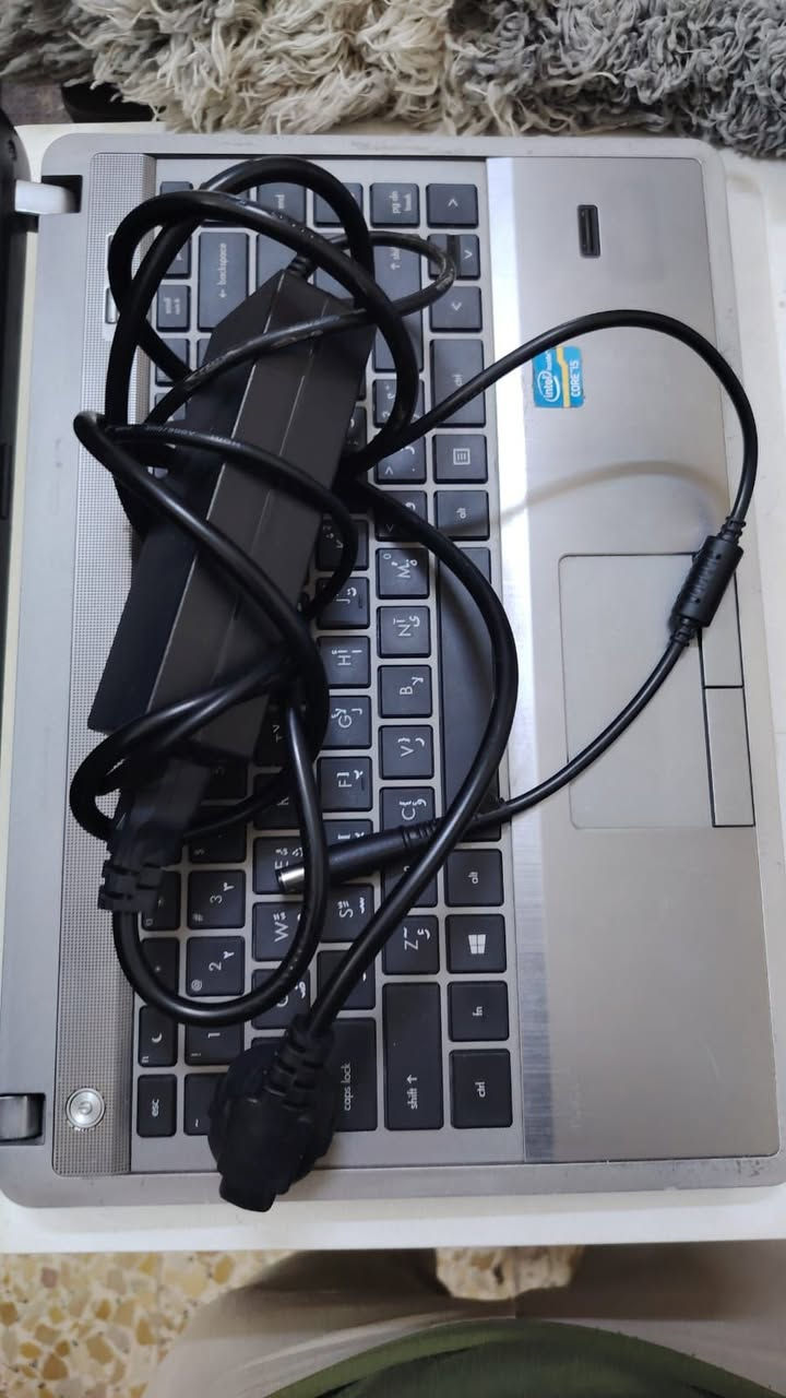 السلام عليكم 
حاسبة نظافة فول للبيع

الهارد 500 كيكا
والرام 4 كيكا

المعالج كوراي core i5

السعر 150وبيها مجال


**إذا كنت صاحب هذا الإعلان وتريد حذفه لأي سبب، رجاءا أرسل رسالة إلى الدعم الفني**