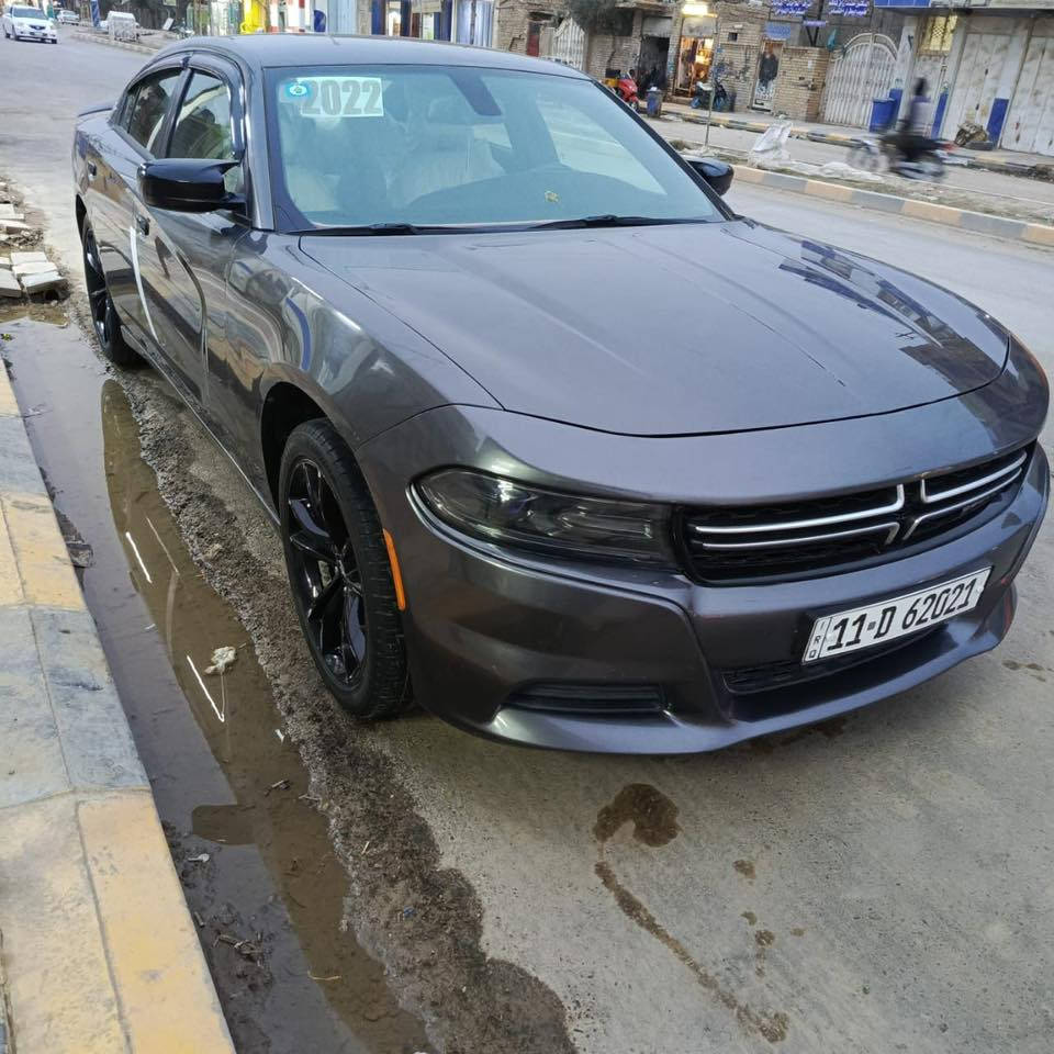 السلام عليكم
جارجر موديل 2016 مرمز ٢٢ 

كفاله السياره جاهزه من كلشي مانقصها برغي 

للاستفسار 

***********
