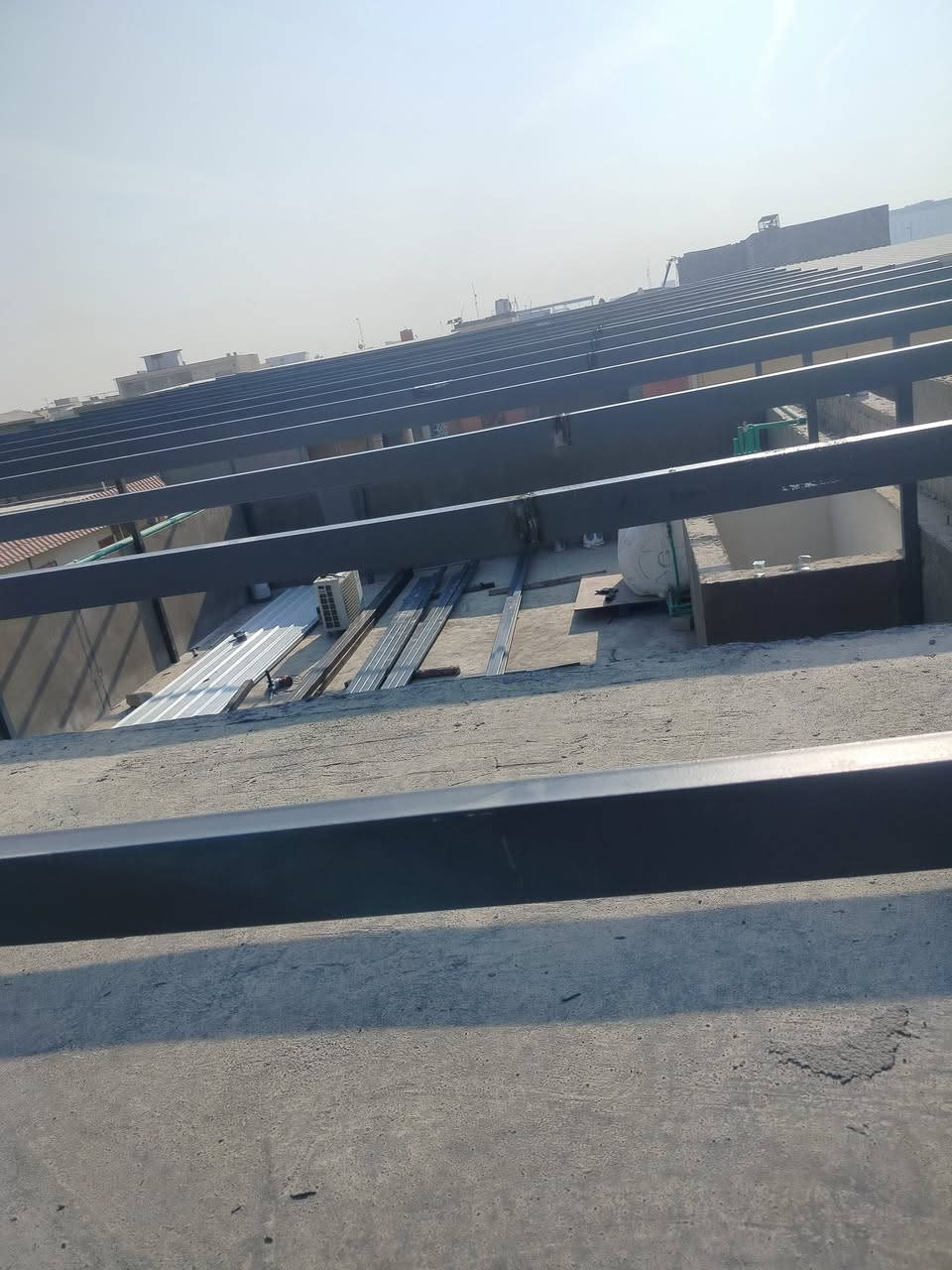 سلام عليكم حداد متفرق كافة اعمال الحدادة ابواب شبابيك سقائف كيربي 
كيسبان 
درج طوارئ
للتواصل لو الاستفسار
واتساب ***********
اتصال ***********
