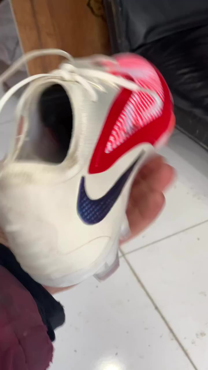 Nike  …..PHNTOMنسخة اورجنال ضمان 90 يوم 😎😎😎😎لون جديد ومميز😍😍😍😍متوفر جميع المقاسات 40 41 42 43 44 45متوفر    10    الوان 🎖️🎖️🎖️🎖️🎖️اصدار     2026   😎😎😎😎😎😎بسعر    🔥🔥🔥👉👉👉👉✨✨✨عنوان #منبج_شمال_الحديقة_العامة_جانب_معهد_الرسالة  🔥🔥🔥متوفر جملة ومفرق لتواصل وتس اب 0934830196


**إذا كنت صاحب هذا الإعلان وتريد حذفه لأي سبب، رجاءا أرسل رسالة إلى الدعم الفني**