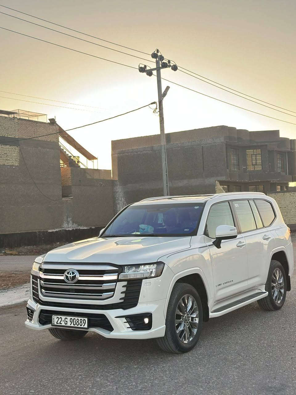 للمراوس او البيع 
تويوتا لاندكروز 2024 بريم مكفوله كفاله عامه بدون اي ملاحضه عل وضع الشركه ماشيه 37 
محرك 6 تنفس طبيعي 
فول مواصفات ثلاث شاشات مكاني بابل السياره رقم شمالي تحويل مباشر
***********
