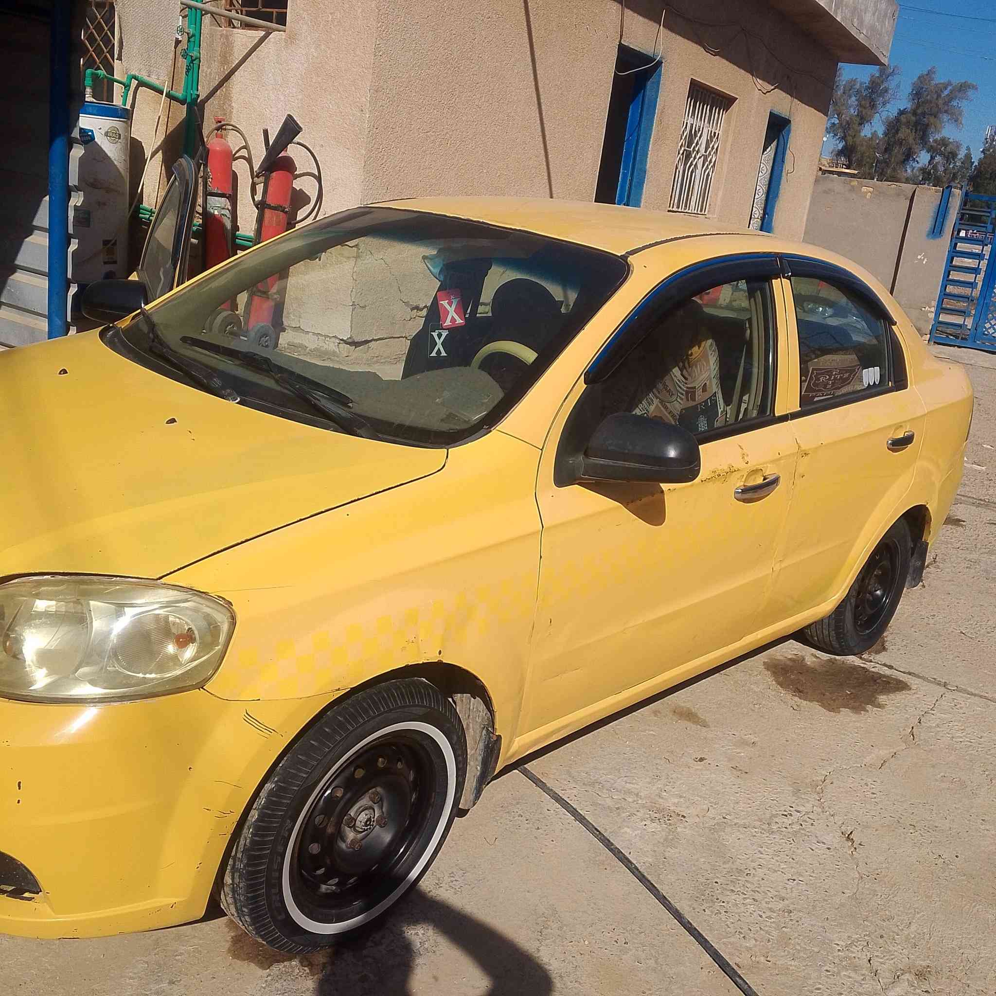 السلام عليكم افيو 10 محرك كير خير من الله السنويه ال28 المالك بل رميثه 45 وبيه مجال  الاتصال ***********
