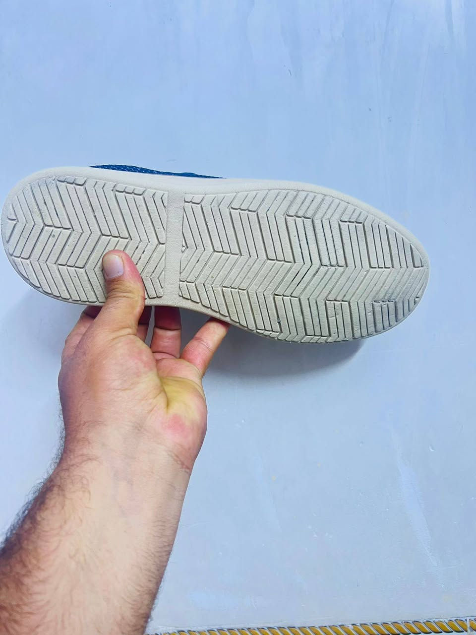 سكجر قياس 43 ونص 
سعره 25 يوجد توصيل 
***********
