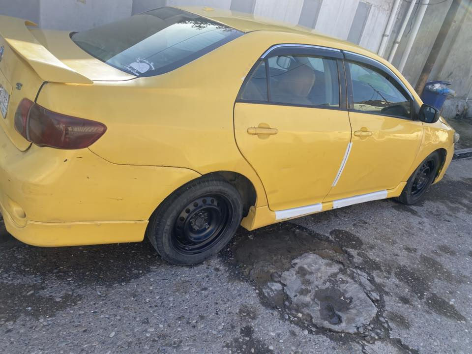 السلام عليكم كورلا موديل 2010 رقم بغداد الماني سنويه مشروع وطني محرك جديد 18 كير شرط ضررها بل صفحه أبيع مرتجيه وبيها مكانات معجون شرط التحويل والغرامات والنقابه سعرها 75 وبيها مجال 
قسط مابيع 
مكاني كركوك 
***********
شراي اتصل
