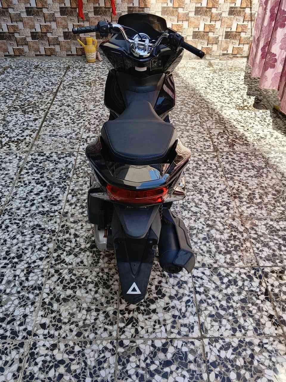 سلام عليكم
بي سي اكس جيل 2 ياباني اصل كفاله عامه كفر ومكينه وكهربائيات دراجه اي نقص ما بيهة حساس زدحام وحساس استان وكل لكهربائيات شغاله ابيعلك على ورقه المزاد كامله عدتهة ومراياتهة موجوده الدراجه بليابان ماشيه 24 وحاليا 25 سعر 18 ونص ليحب يتواصل ***********
