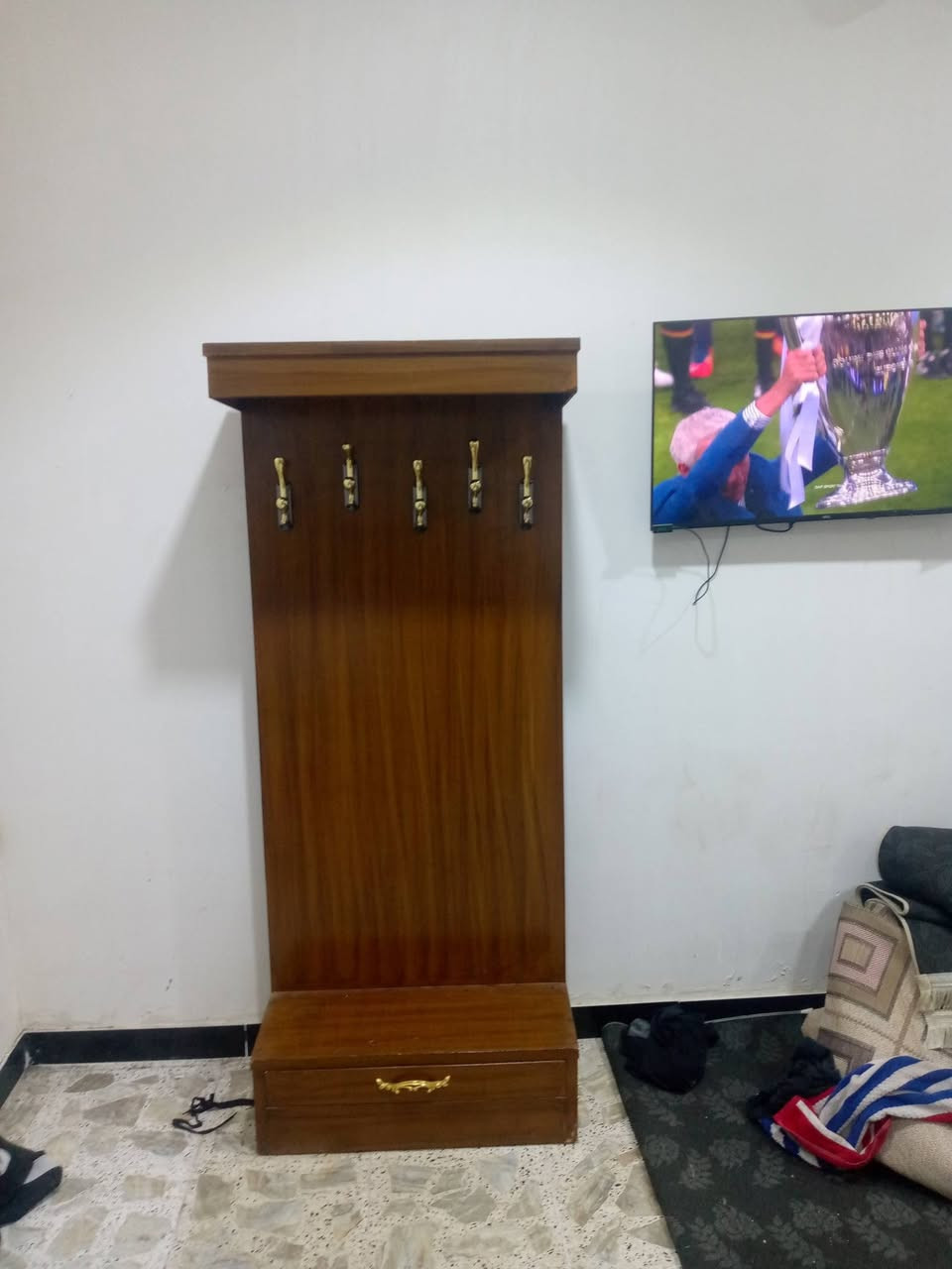 سلام عليكم ميز تواليت وزاويه وتاج جربايه للبيت سعرهن 80وبيهن مجال مكان سبع قصور شارع ابو احمد


**إذا كنت صاحب هذا الإعلان وتريد حذفه لأي سبب، رجاءا أرسل رسالة إلى الدعم الفني**