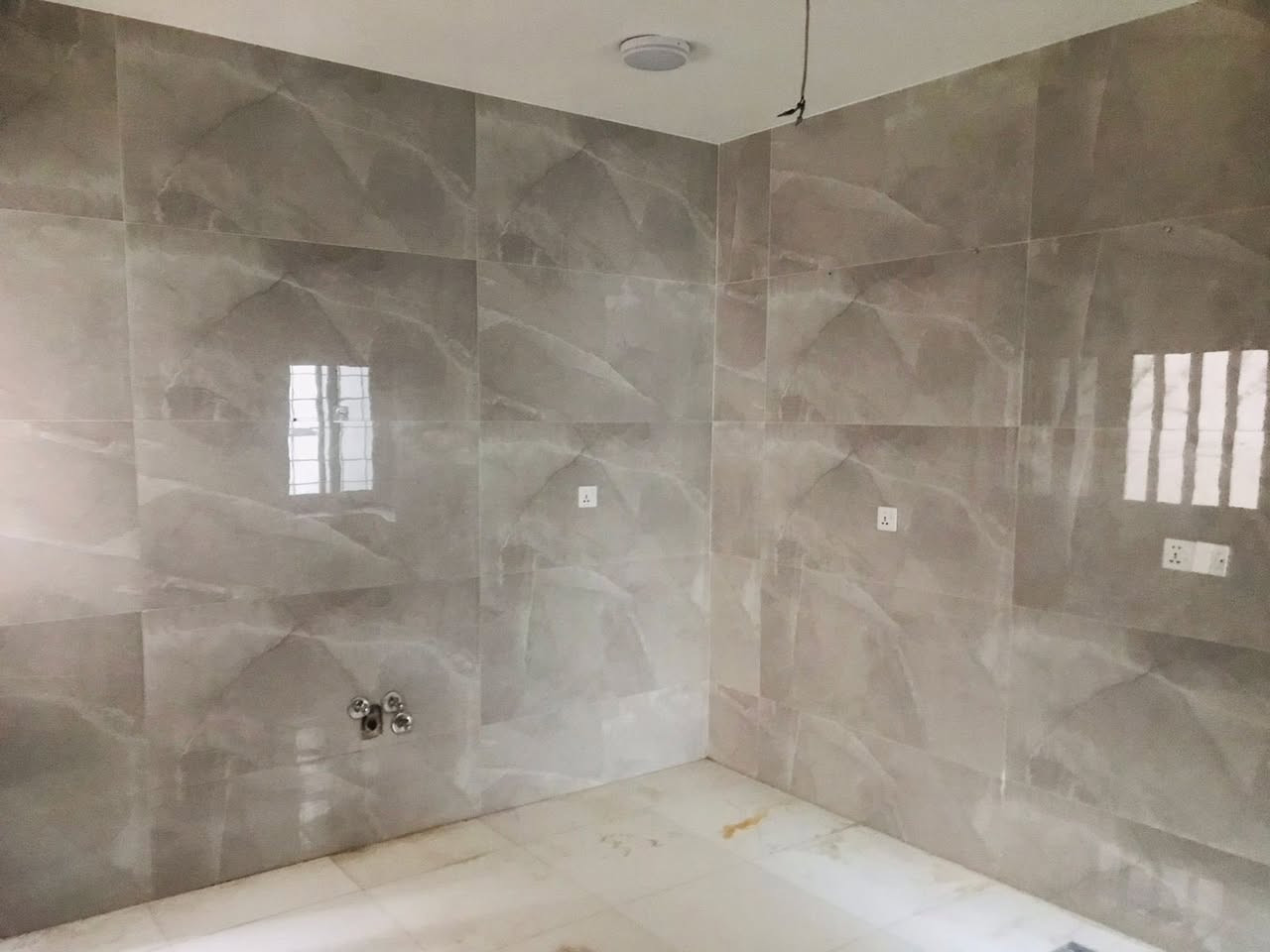 🟢 بيت للإيجار في الأمين المساحه ١٢٠ م للاستفسار
***********
