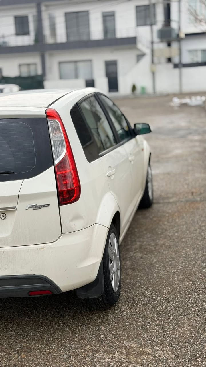 سلام عليكم
فورت فيكو براوه ى دووبى موديل 2016 ملى دوسته سى بارجه بوياغ بي ناوكرتن سعرى 38 معامه له
***********
***********
