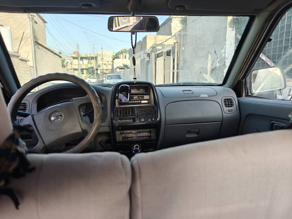 نیسان 2001
تەبرید پاوەر
هەموونوقسانیەکی دەرکراوە
زۆر جایزە هیج کێشە نیە
بۆتەواوی عێراق سوڕی بدە هیج کێشە نیە

***********
کەلار كالار, السليمانية
