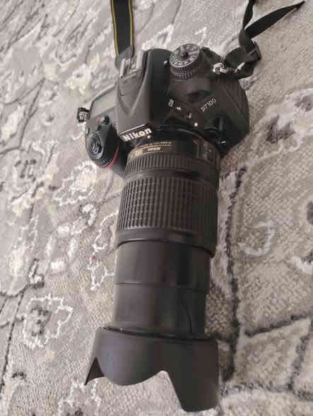 كاميره للبيع
Nikon
7100
***********
