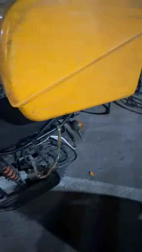 سلام عليكم بوكسر لبيع رقم تحويل ثاني يوم مديل 19 طالع 20 تراجه حيللل نضيفه وخير من الله مكينه تخبلل كله شغال بيه بكاني بسمايه سعر 1450 وبيه مجال حك جيه رقمي ***********
