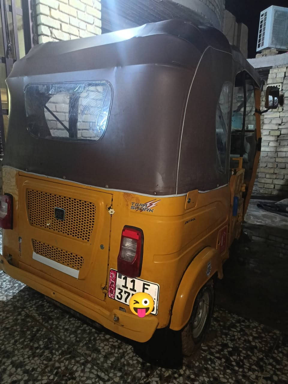 تكتك للبيع موديل 21شهر السابع
المكان بغداد النهروان راسني خاص
