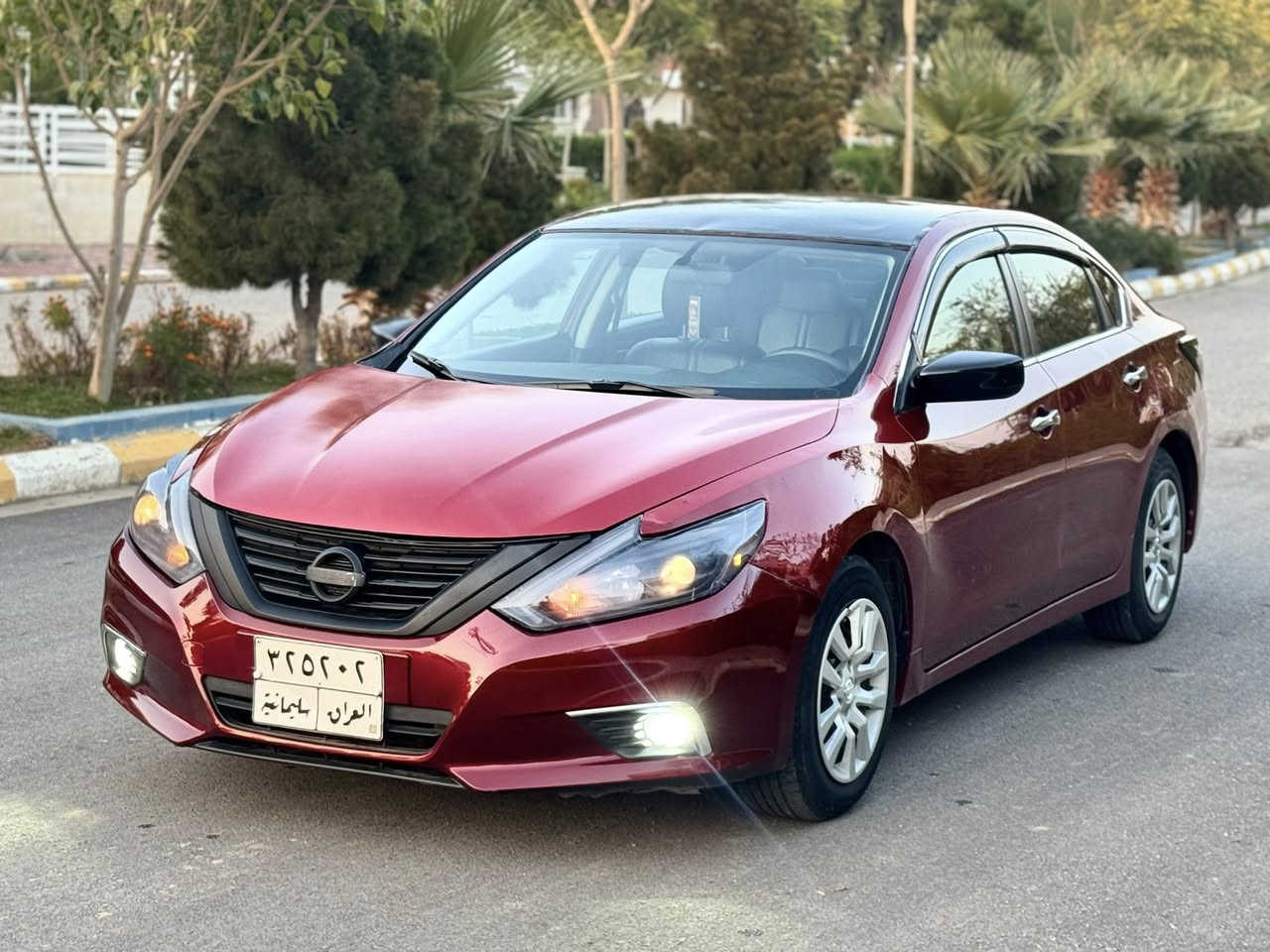 سلام عليكم
للبيع نيسان التيما SR. 
موديل 2018
رقم سليمانيه 
بصمه 
تشغيل عن بعد 
بصمة أبواب وصندوق 
شاشه جبير 
كامره خلفي 
كشنات امامي كهرباء 
كشن هيتر  
حساس خلفيه 
تحكم استيرن 
حادث / جاملغ بونيد باب كلير
سعر // 103
مكان سياره ديالى خانقين
استفسار :***********
‏
