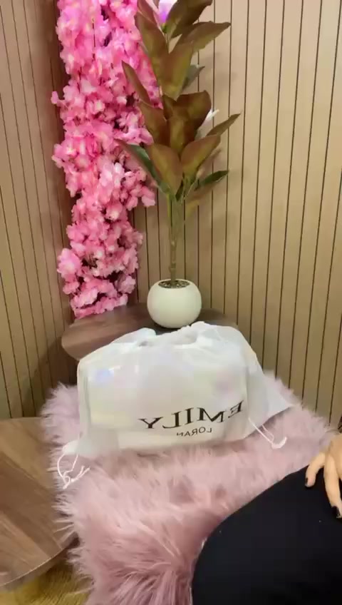 بنات ضيفي هذا البيج وحساب التيك توك هم نفس الاسم اوفرلج حقيبة سوبر ماستر مختمه باسم الوكالات ومكاني سيديه كله يجيج بلبوكس الخاص بلوكاله مالته وبلليبل


**إذا كنت صاحب هذا الإعلان وتريد حذفه لأي سبب، رجاءا أرسل رسالة إلى الدعم الفني**