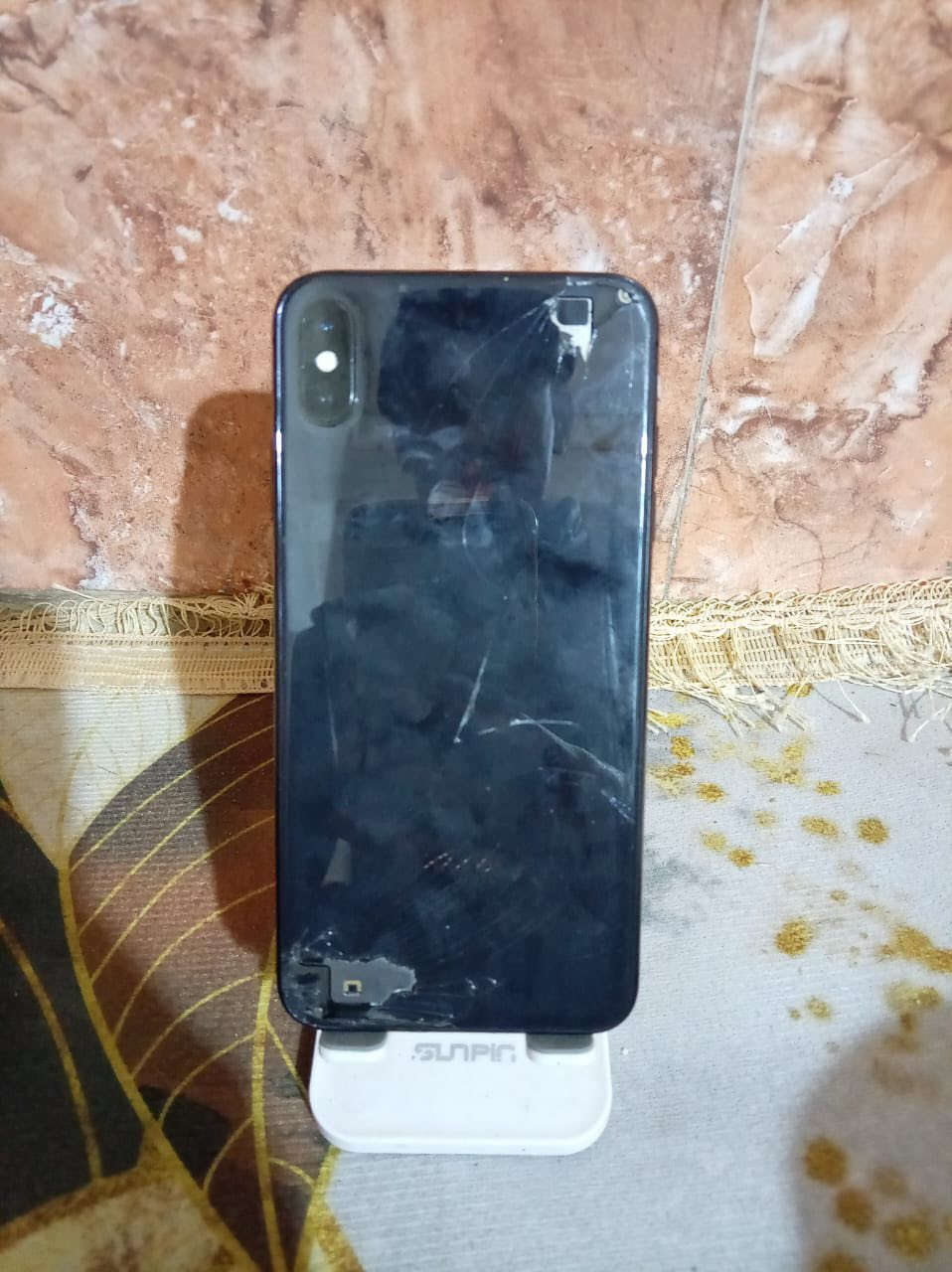 ايفون Xs Max
90بطاريه 
ذاكره ٢٥٦ 
الجهاز بلادي كلش مامبدل


**إذا كنت صاحب هذا الإعلان وتريد حذفه لأي سبب، رجاءا أرسل رسالة إلى الدعم الفني**