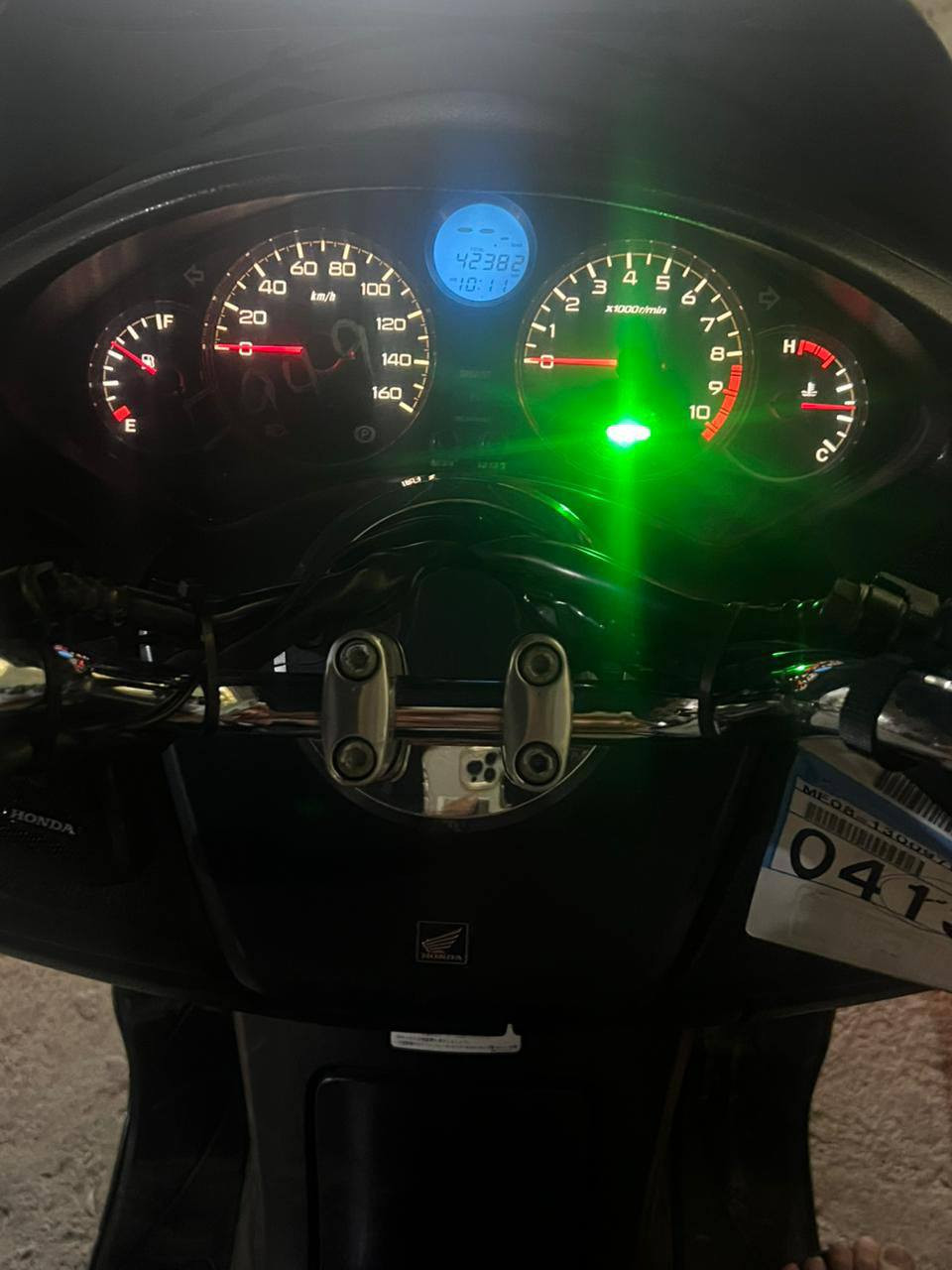 السلام عليكم دراجه فورزه 09 لون اسود خير من الله اي نقص مابيه محرك كير بلادي كفاله عامه الدراجه خير من الله كير 7  نمر تفدئات يدات  بصمه سبورت رياضي اي نقص مابيه الدراجه الاستفسار الاتصال عله رقم *********** او مراسله الرقم
