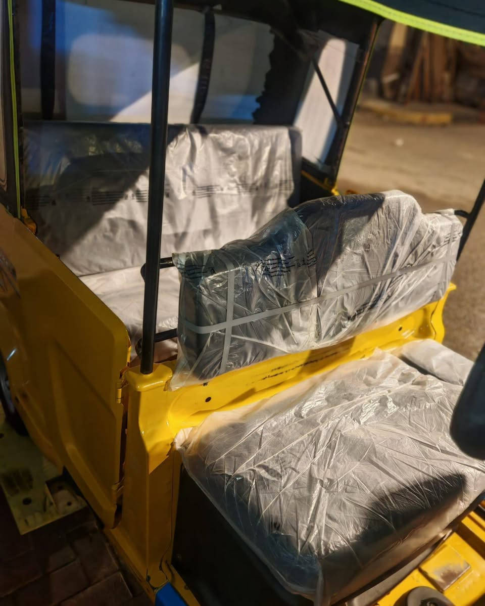 السلام عليكم تيك توك للبيع 22 سعر 8 وبيها مجال
***********  واتساب
