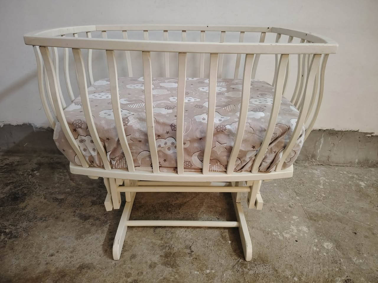 السلام عليكم 

كاروك طفل هزاز للبيع بسبب الحاجة درجه اولى أي عيب مابي ويا دوشك سفنج اصلي صارله اقل الشهر من ماخذينه اريده ب 45 الف وبي مجال قليل .شراي تفضل خاص


**إذا كنت صاحب هذا الإعلان وتريد حذفه لأي سبب، رجاءا أرسل رسالة إلى الدعم الفني**