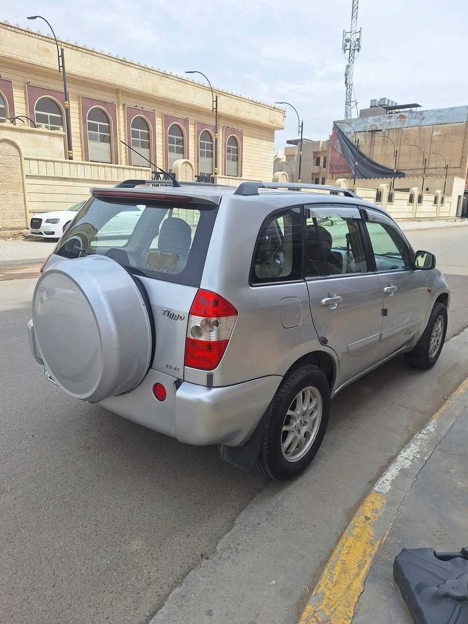 السلام عليكم  تيكو 2011 نظيفه للبيع  السياره بيه 3 قطع  كلير بدون معجون سبب الجراد السياره جديده 
محرك 2000 المرغوب  كير  ميكانيك   المرغوب  
تبريد ثلج ثلج   تدفئه  
حداديه صدر نظيفه جدا جديد 
مواصفات فوول شاشه بلي كار  كامره دواره  كشنات تدفئه جلد  سلايد فتحه تحكمات فول حساسات  الخ...
رقم بغداد الإنكليزي الجديد سنويه مجدده لل 2029
هزة جديدة  باسمنا تحويل مباشر 
السعر 55
***********
***********
