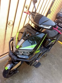 دراجة شحن • سكنس 2025 • ست بطاريات