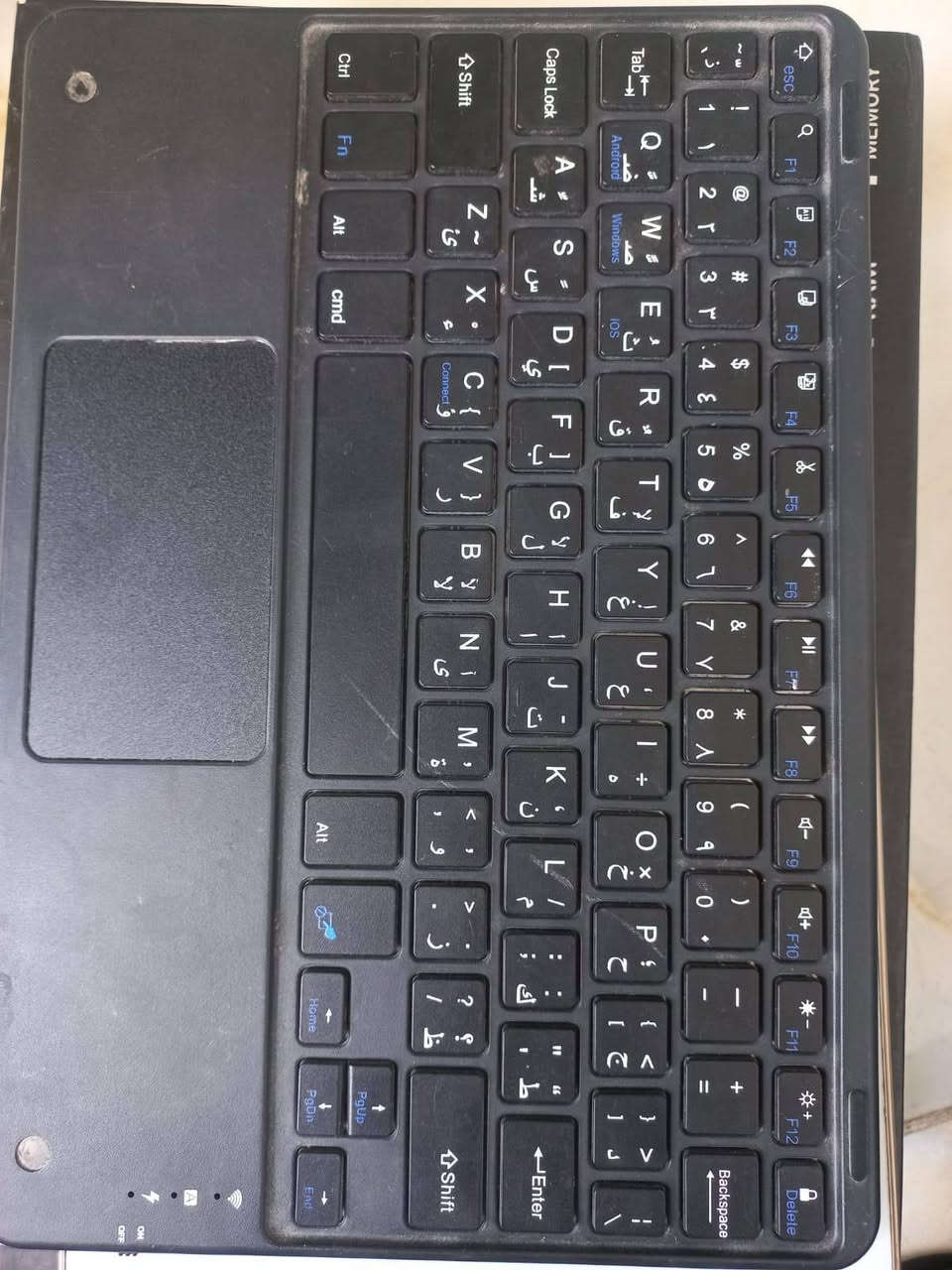 ايباد اخو الجديد ونضيف استخدام بسيط يفيد طلاب السادس للتصف و للالعاب
رايده ب100 الف بس 

للتواصل ***********
