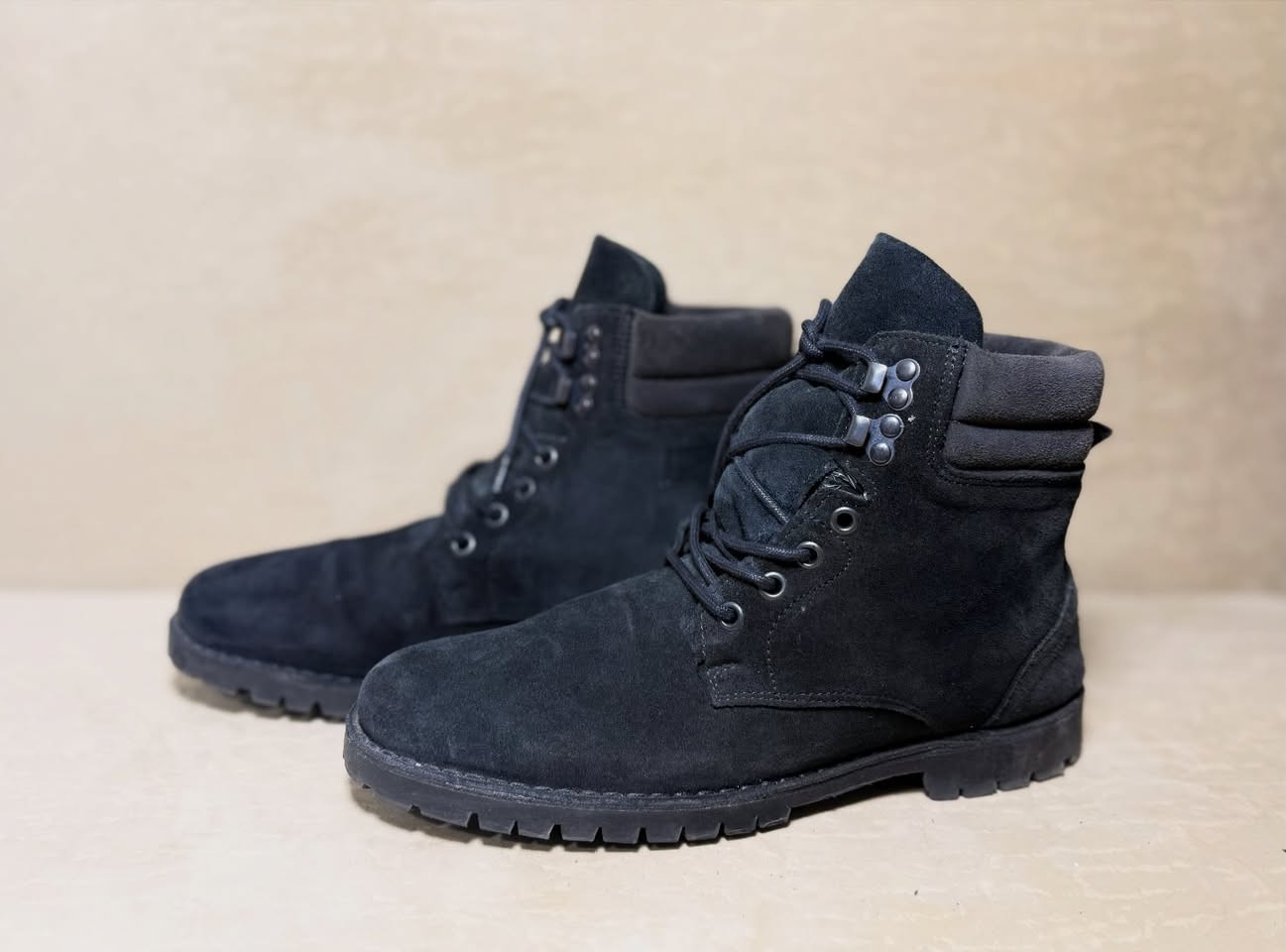 🔥RIVER ISLAND 🔥
-متوفر
-قياس4️⃣2️⃣
-نظافة:100%✅
-توصيل جميع محافظات العراق 🚚
#ضمان #أحذية_أوروبية ##احذية #اصلية


**إذا كنت صاحب هذا الإعلان وتريد حذفه لأي سبب، رجاءا أرسل رسالة إلى الدعم الفني**