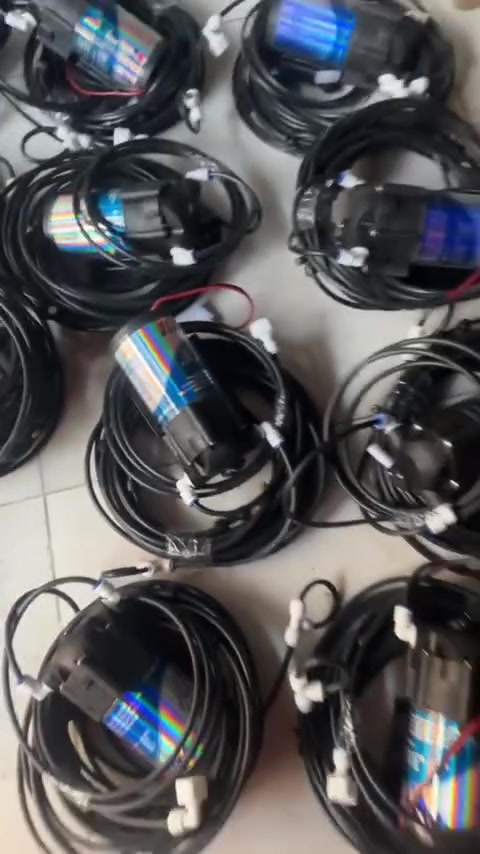 مستعدون لتنصيب كافة انواع مرشات الضباب داخل كركوك 
للتواصل 
واتساب ***********
