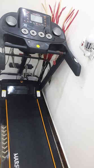 السلام عليكم
للبيع جهاز جري جدا نضيف يتحمل وزن 150
السعر ٢٥٠
المكان بغداد العبيدي ***********
