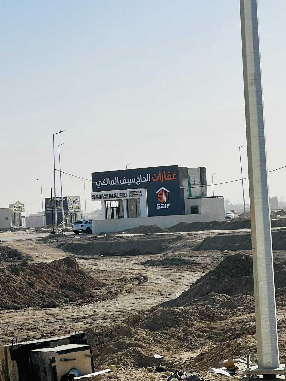 سلام عليكم باب جينكو طلاقتين للبيع
السعر 200 الف وبي مجال 
***********
