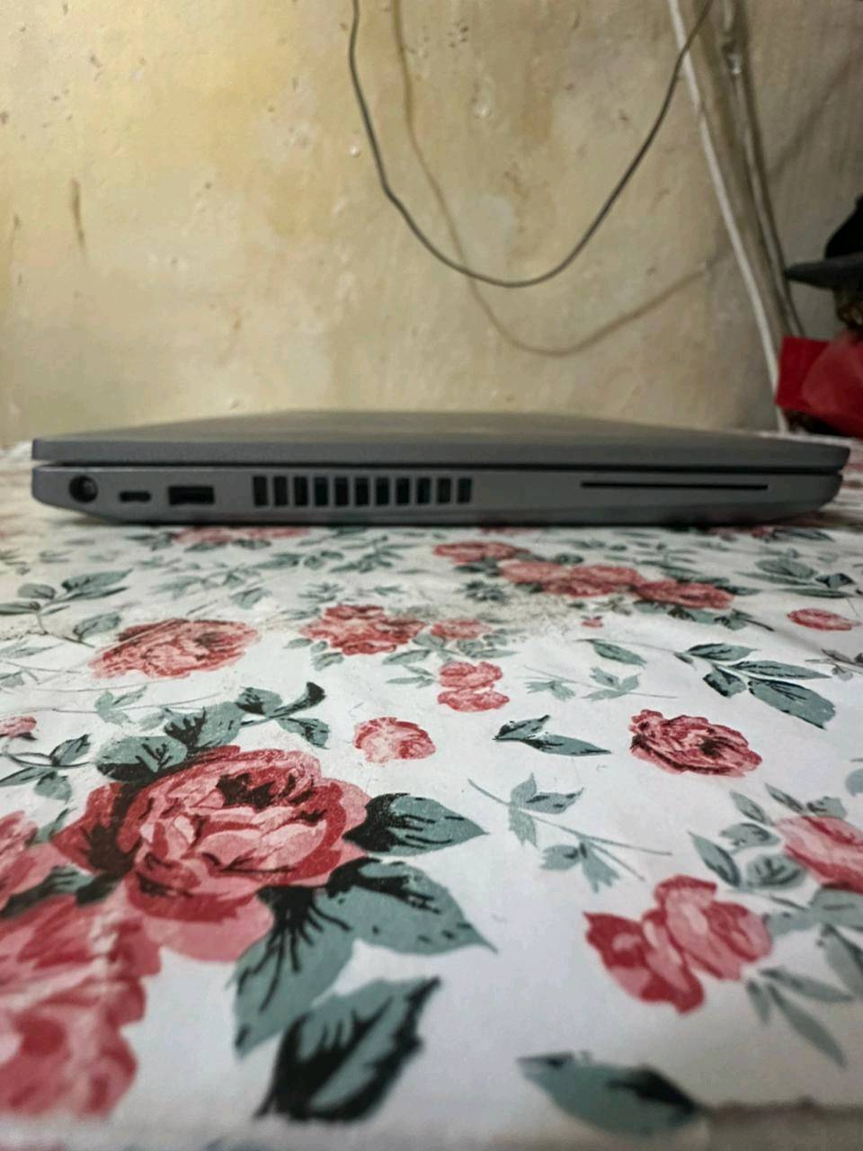 السلام عليكم Dell precision 3551 لابتوب مستخدم قليل ونظيف جدا
CPU: intel core i7 10th generation
Ram: 32GB ddr4
storage: SSD 512gb NVMe
GPU: nvidia quadro p620
السعر: 655 الف وبي مجال بسيط ويجي ويا lesan-8 cooler pad مجانا وستكون هناك شنطة هدية مع الابتوب
عنوان : بغداد / بغداد الجديدة
الرقم : ***********