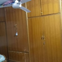 يوجد غرفه البيع السعر تصل عله الرقم 07757224541