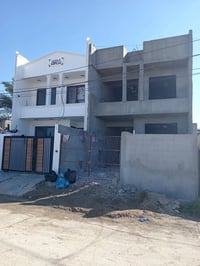 دار للبيع • ١٢٠م • طابقين