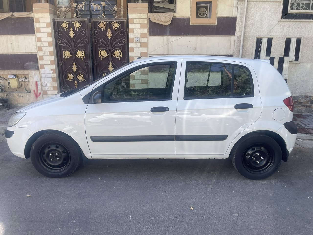 جيتز ٢٠٠٩ خليجي ١٦٠٠ اصلي بدون صبغ ولاتبديل عل بلاد بيها بارد بل جاملغ الامامي كير محرك وتبريد جديد السعر ٦٨ بيها حك الجيه العنوان الكاظمية الظباط ***********
