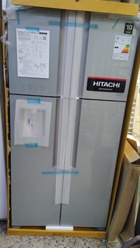 اهلا وسهلا متابعينا   تم وصول ثلاجات هيتاشي 4 الوان  السعر مليون و ٤٥٠...