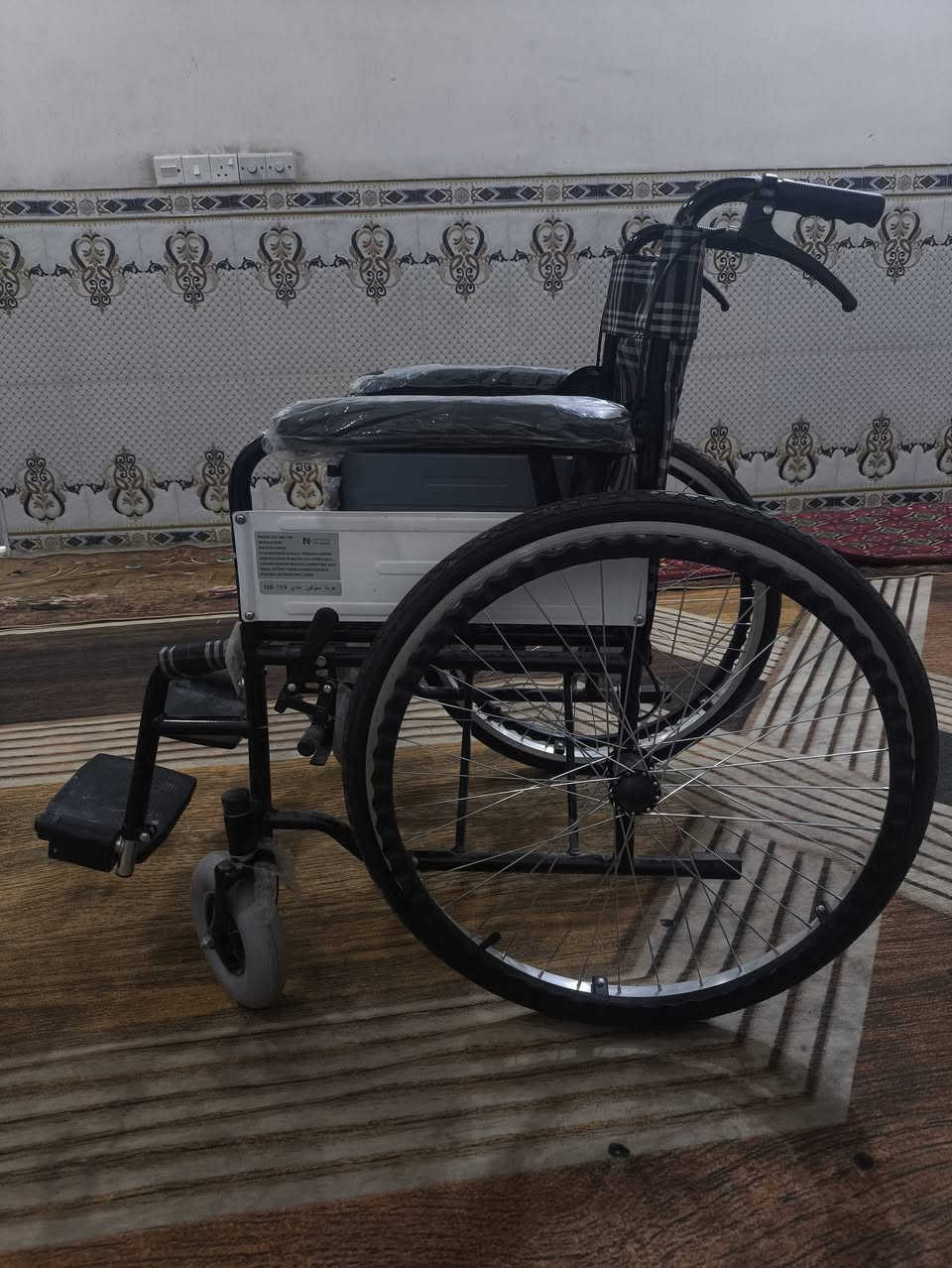 بيع عربانه مامستعمله جديده العنوان بابل سعر125لف رقمي(***********/
