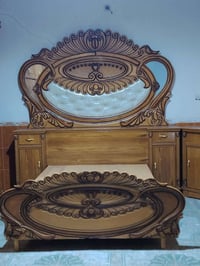 غرفة نوم عراقي • درجة أولى • الرمانه معرض ابو يوسف