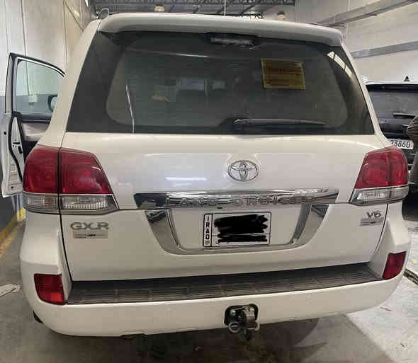 للبيع او المراوس لاندكروزر 2009 مكفولة كفالة عامة 
السيارة نظيفه ماشيه 170 اصل فول بريم 6 سلندر  استعمال بيت 
كير مكينة مكفولات ماناقصها برغي 
السعر 320 وبي مجال للشراي 
للاستفسار. ‭0770 720 0720‬ موجود واتساب
