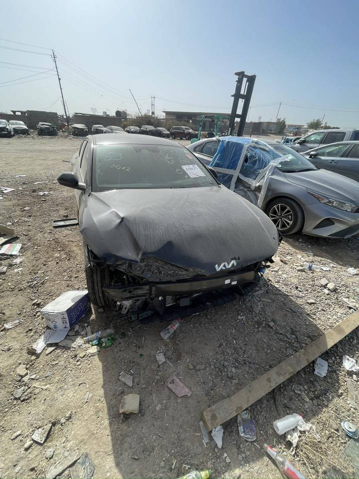 السلام عليكم k4 شكل جديد 2025 نص مواصفات lx بصمة شاشه دجتل إلكتروني ماشيه 5 الف رادار امامي خلفي جانبي مكينه 2000 دخول جديد سياره بغداد موجوده  سعر 139 $ ***********
