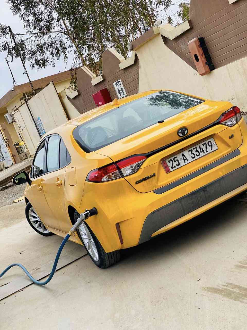 سلام وعليكم 
للبيع فقط كورلا 2020 كير ومحرك شرط سياره ماشيه 130 ميل ضررها بونيد امبدل وجامرلغ تصفيه بيها اصبع بلشاصي سياره غاز وبانزين السياره نضيفه وحلوه اكثر من الصوره 
 155 وبيها مجال للشراي ***********
