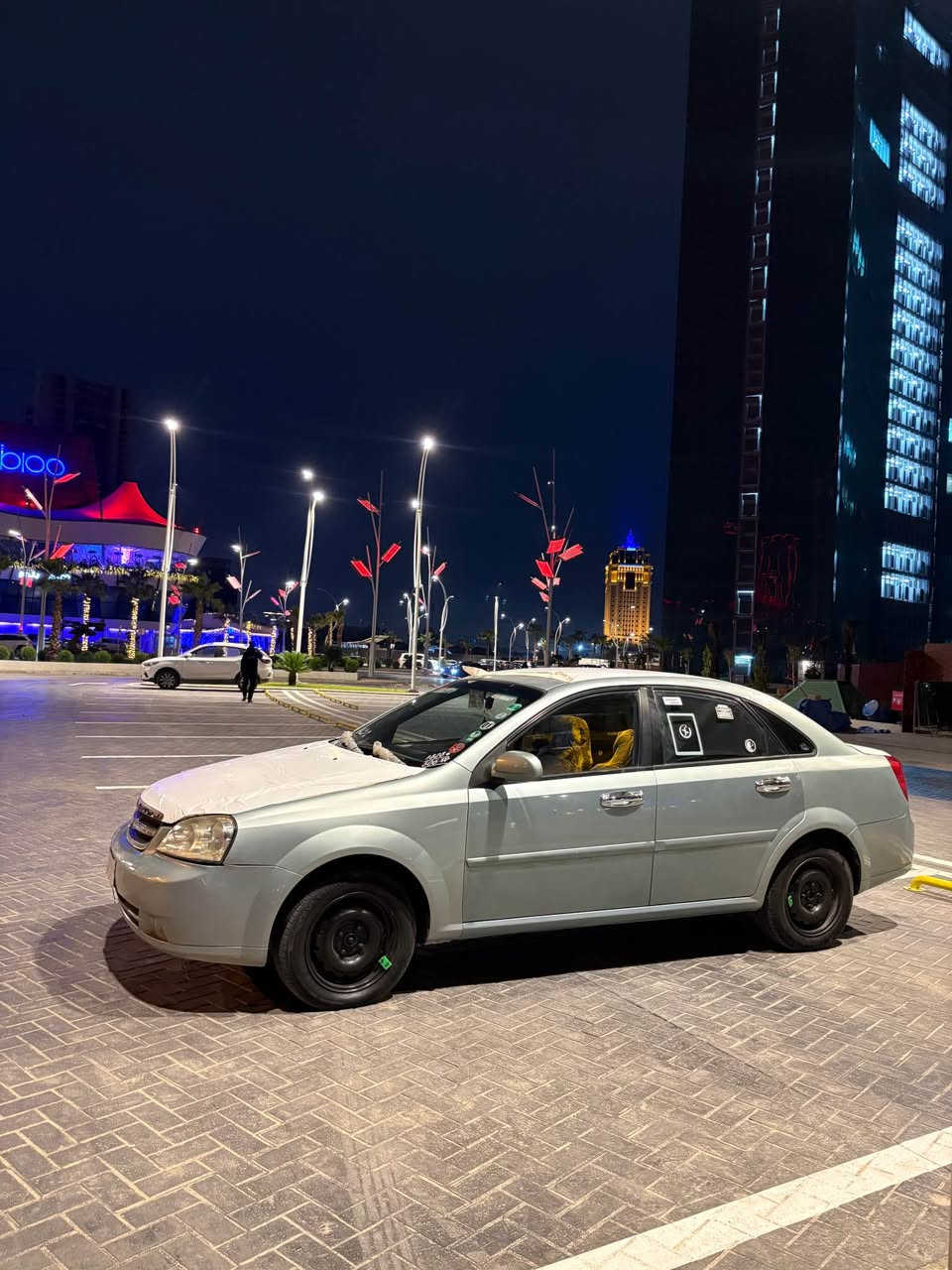 ئۆپتڕا۲٠۱۲پێشو/پشت جەمپی زۆر خەفیفی هەیە جام کارەبایی وشاشە ئیپاد تازە کلاج وعەینە گۆڕایە،سەیارەکە بێ مەسروفە و نۆ وەرەقە غرمەی لەسەرە پاشمعامەلە وردەگریەوە.*********** أربيل, العراق
