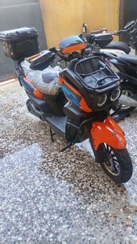 دراجه لبيع اباجي مفوله من كلشي 07827344042 اتصال لو وتساب