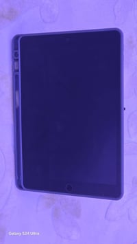 آيباد ٩ • نضيف • كفر اصلي