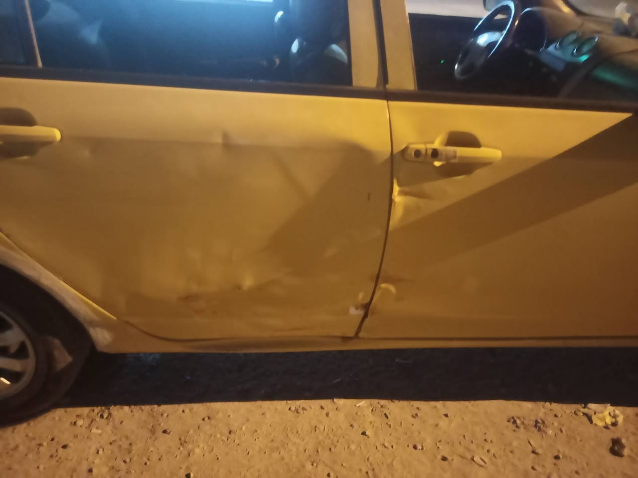 بيوايدي للبيع موديل 13 يرادله ترتيب وبيه طخه بل بابين موضحه بل صوره السعر 40 وبيه مجال *********** مكان سبع البور اني مكلف بنشر
