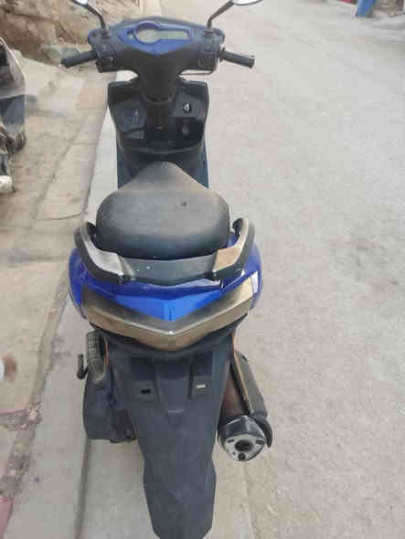 دراجة صيني سكنس للبيع السعر ٢٧٥ للاتصال على الرقم ***********
